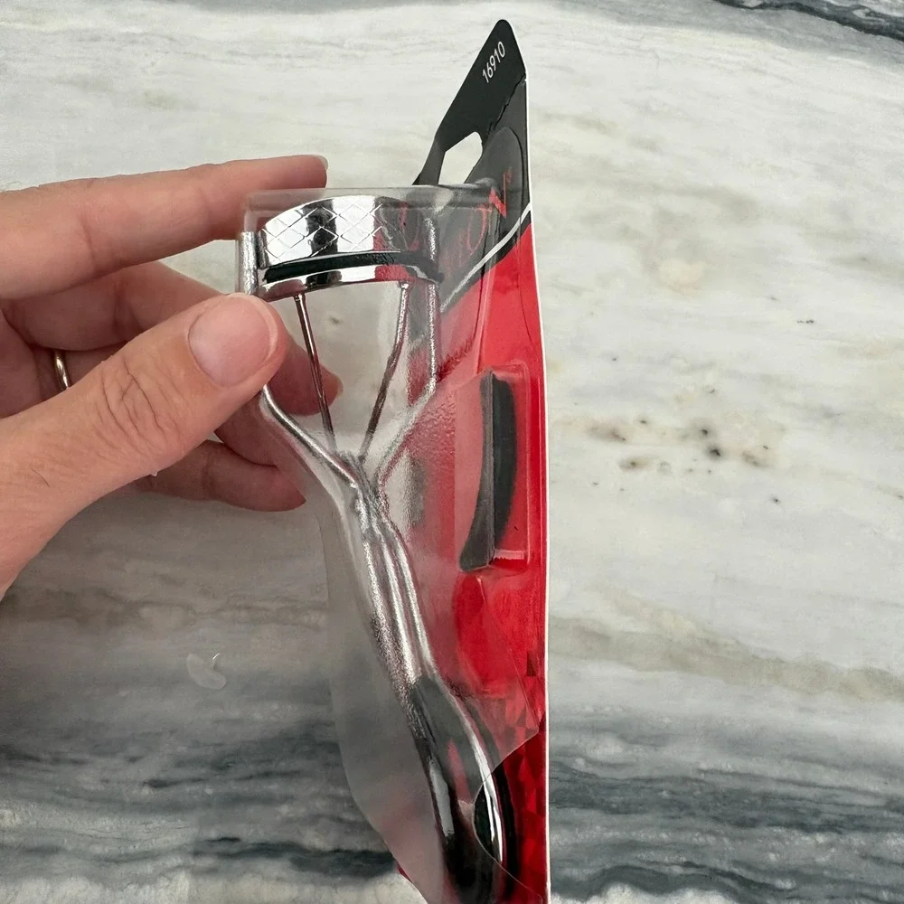 Revlon lash curler
